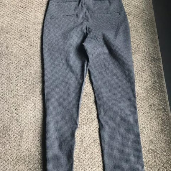 Black/Grey Houndstooth Pants/Leggings from RW - Picture 3 of 3